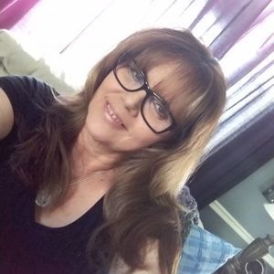 Meet your Posher, Angie